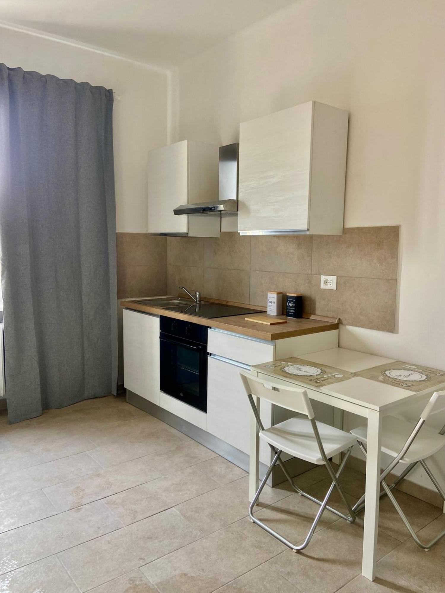 Apartment Monolocale 2 *